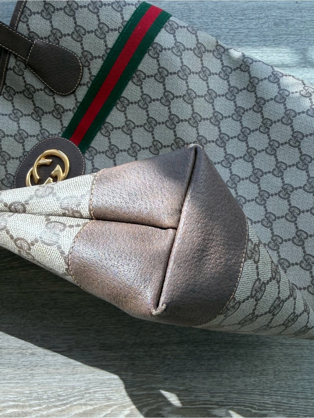 Vintage Gucci Brown GG Canvas Tote with Green and Red Web Stripe - Picture 7 of 10